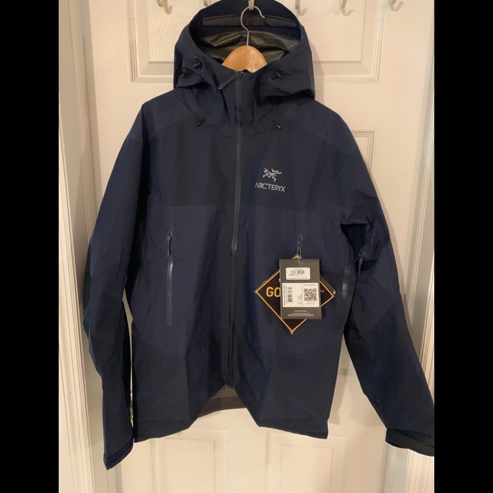 Arc’Teryx Beta SL hybrid Jacket
